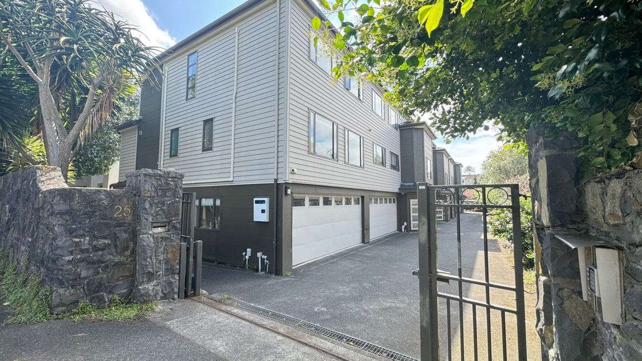 25A Alpers Avenue, Epsom, Auckland - Carousel 20