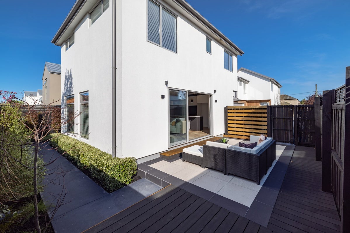 73A Canon Street, St Albans, Christchurch - Carousel 17