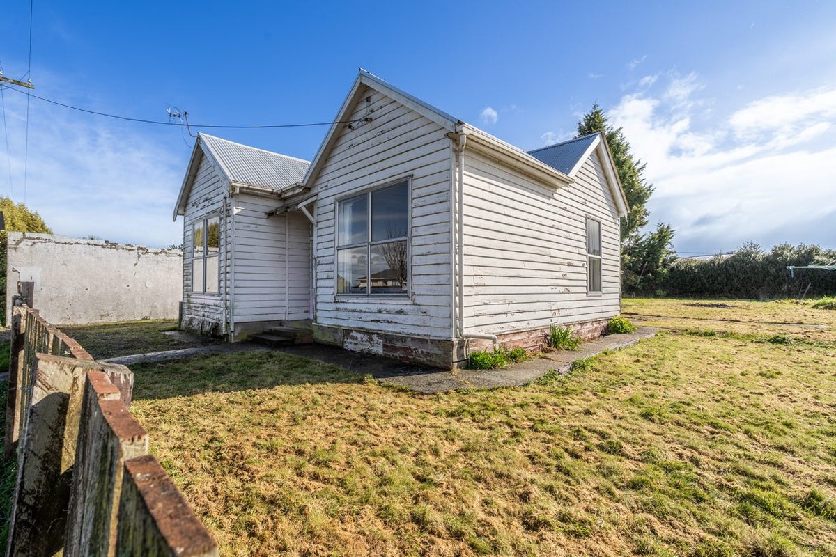 4 Waverley Street, East Gore, Gore - Carousel 20