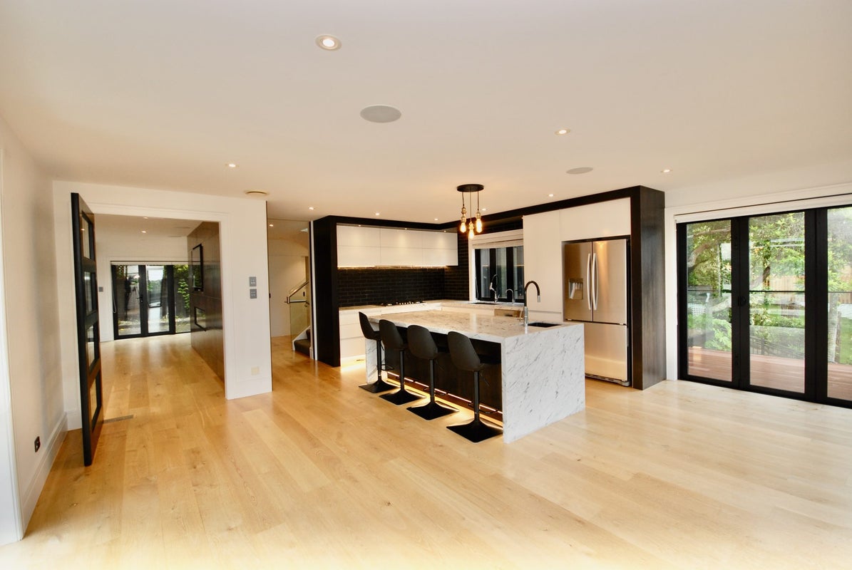 2/92 Churchill Road, Murrays Bay, North Shore City, Auckland - Carousel 2