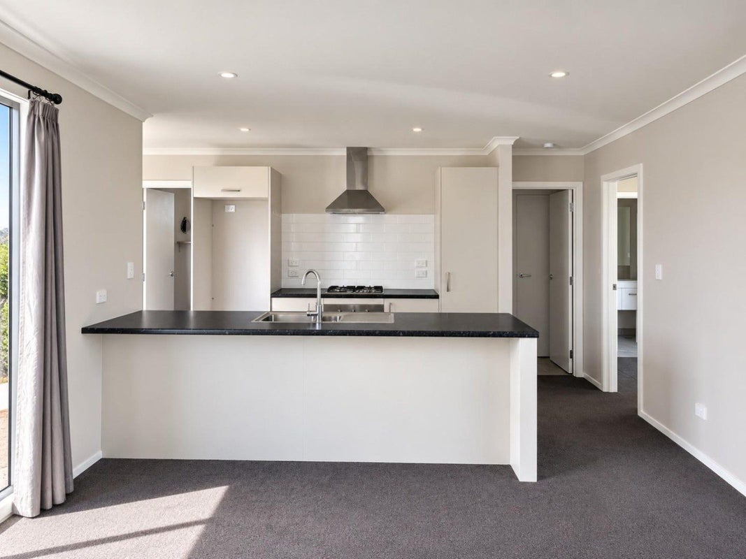 5/3 North Ridge Drive, Rototuna North, Hamilton - Carousel 2