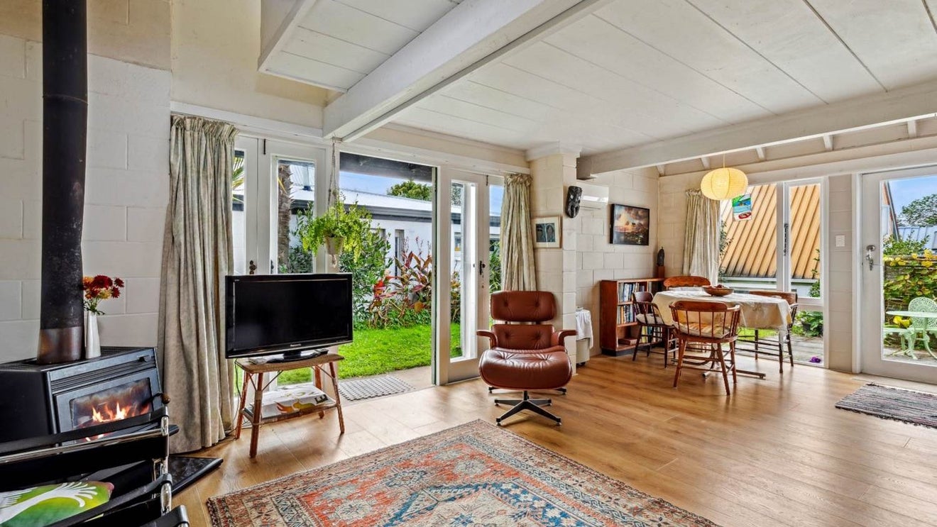 5/53 Vauxhall Road, Devonport, Auckland - Carousel 1