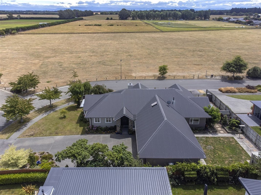 36 Globe Bay Drive, Templeton, Christchurch - Carousel 2