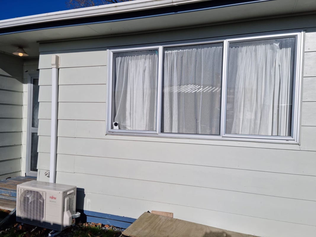 12D Farnworth Avenue, Holdens Bay, Rotorua - Carousel 1