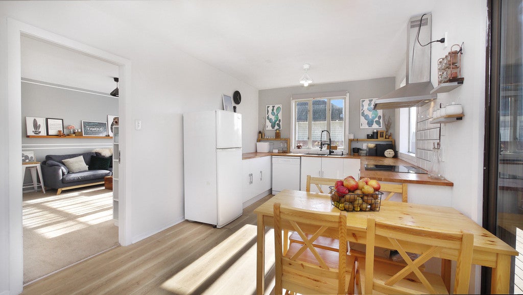 418 Main North Road, Redwood, Christchurch - Carousel 2