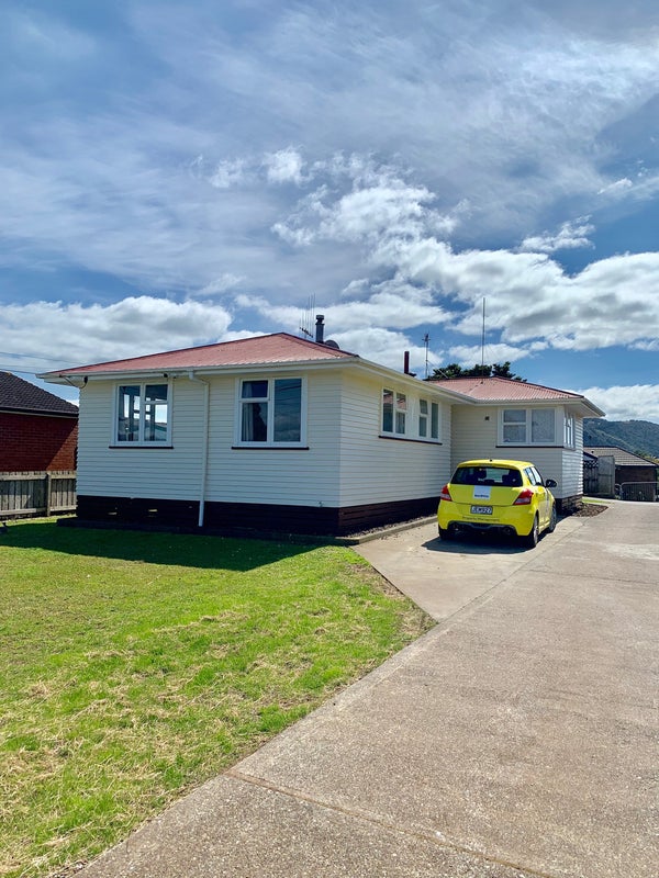 12 Grant Street, Te Kamo, Whangarei - Carousel 1