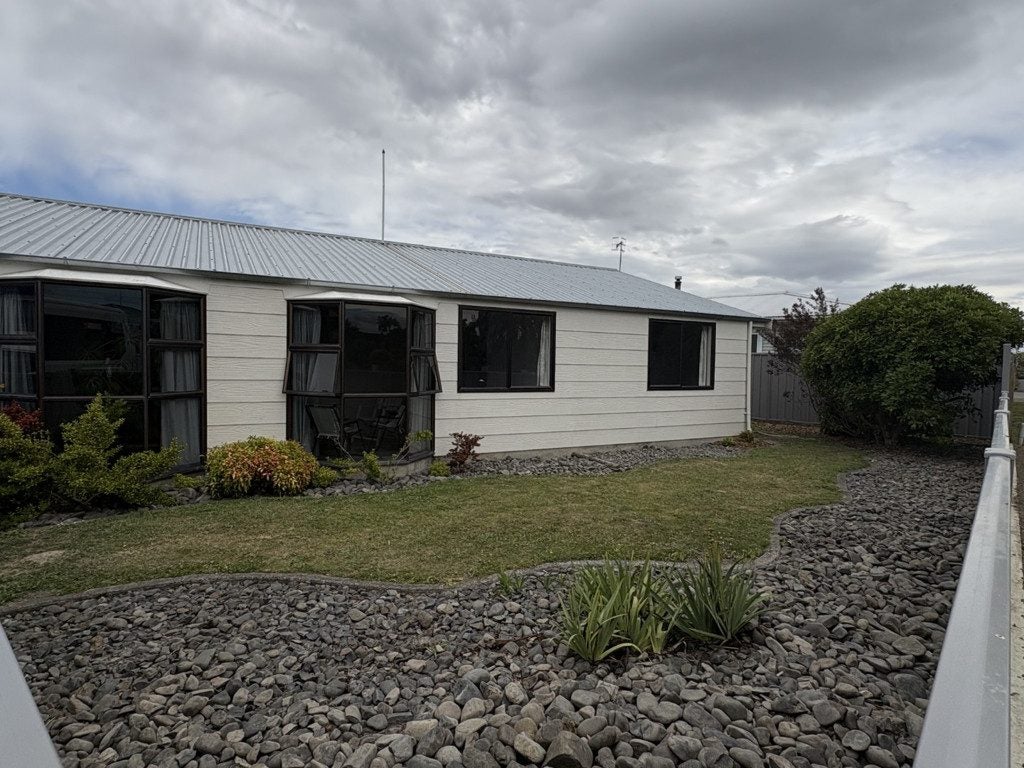 1012A Reka Street, Akina, Hastings - Carousel 1