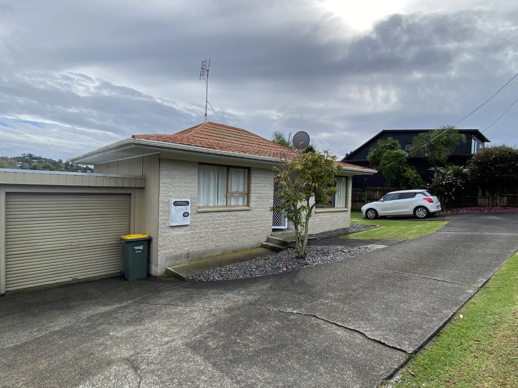 1/11 Tainui Street, Torbay, Auckland - Carousel 10