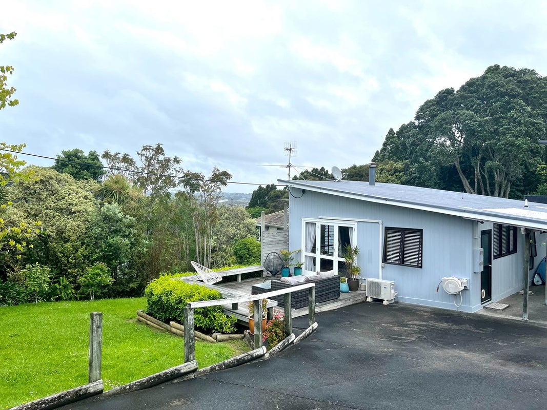 18 Hillcrest Road, Hatfields Beach, Orewa - Carousel 11