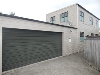 46 Fitzherbert Street, Alicetown, Lower Hutt - Carousel 1