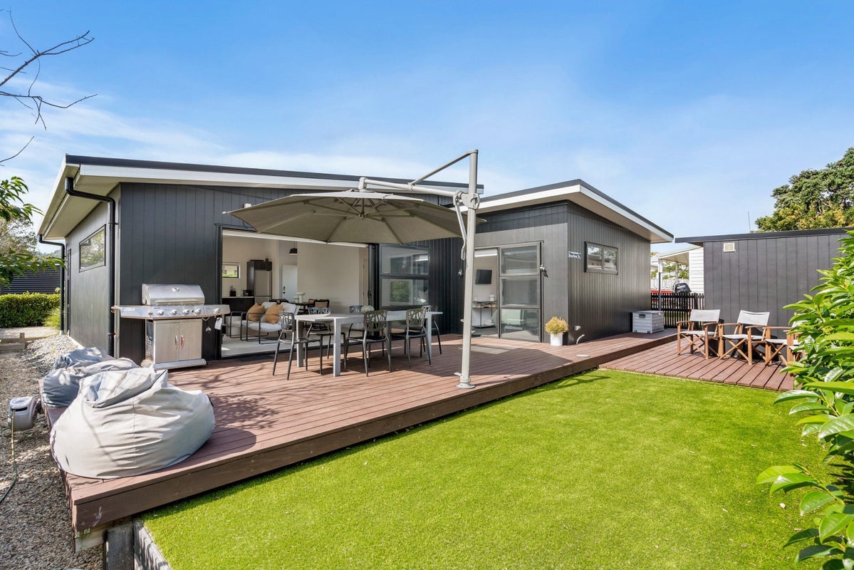 117B Linton Crescent, Whangamata, Whangamata - Carousel 1