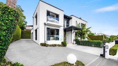 32 Bassett Road, Remuera, Auckland - Carousel 1
