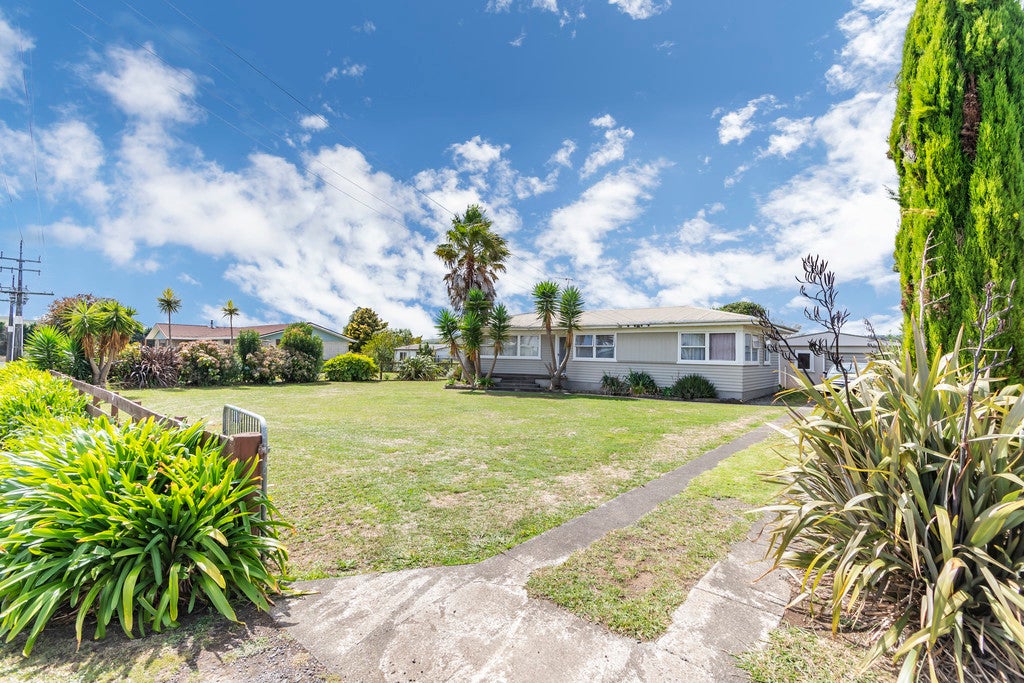 22 Monument Road, Pokeno - Carousel 14