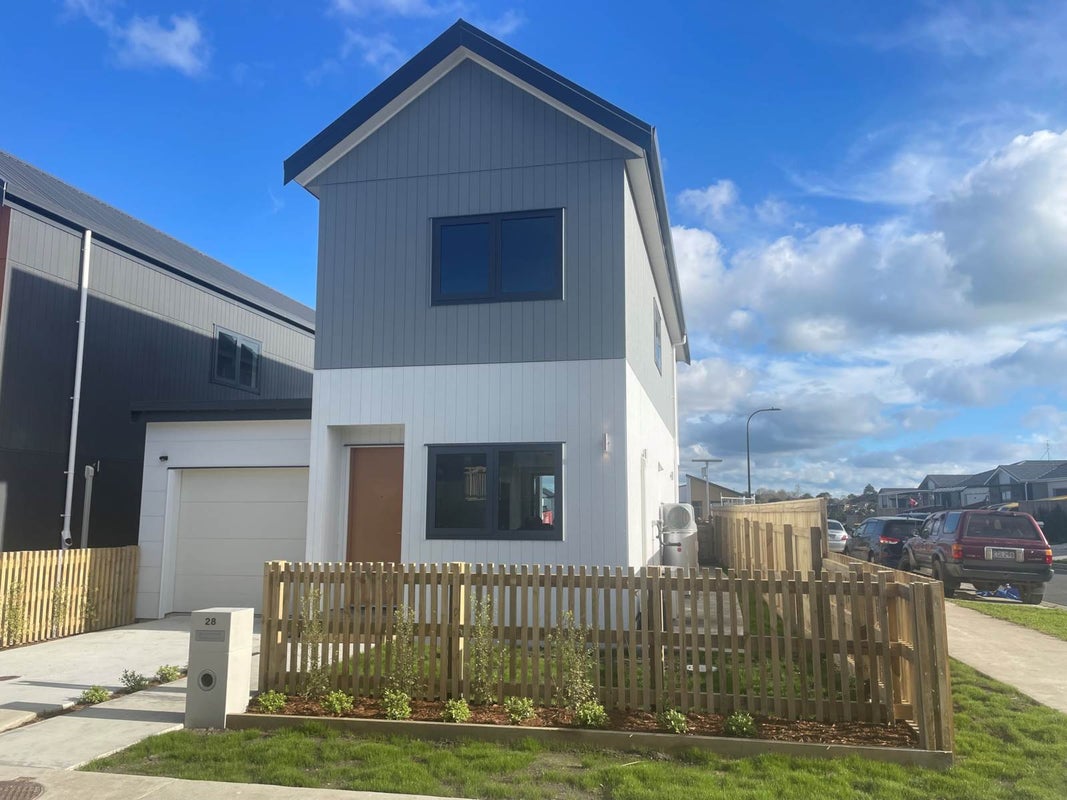 28 Farranfore Road, Opaheke, Papakura - Carousel 1