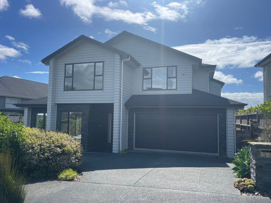 39 Headland Drive, Long Bay, Auckland - Carousel 1
