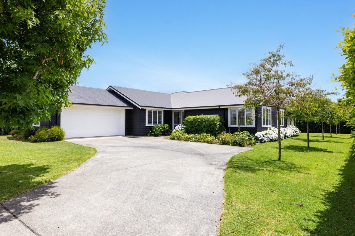 11 Wrybill Way, Warkworth - Carousel 2
