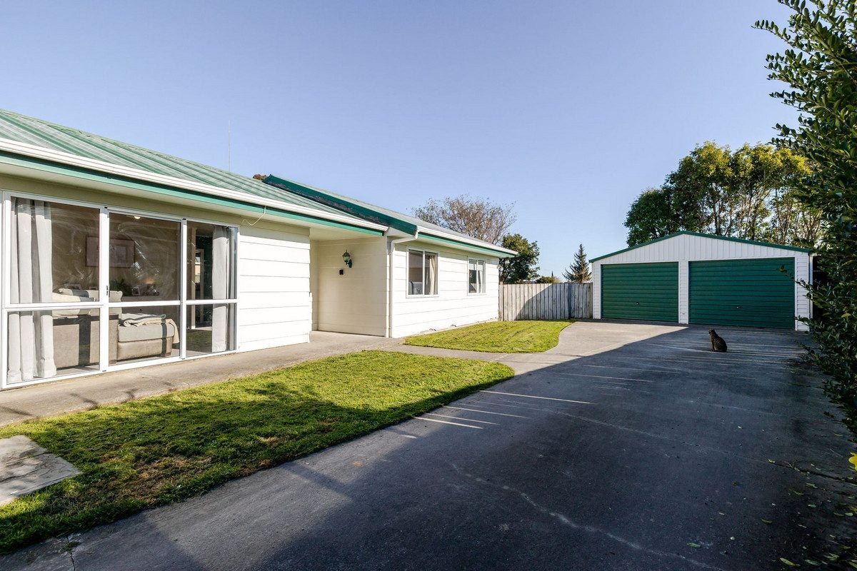 105 Hillcrest Drive, Kelvin Grove, Palmerston North, Manawatu / Whanganui - Carousel 1