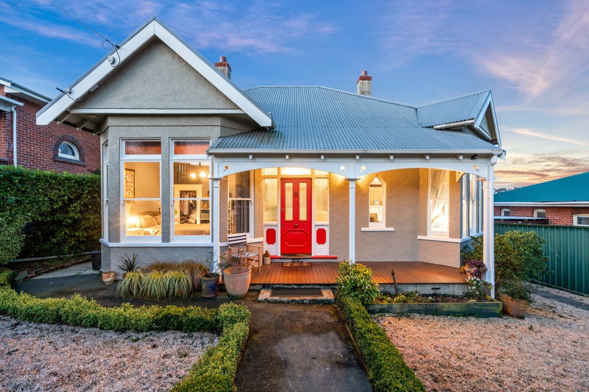 142 Taieri Road, Kaikorai, Dunedin - Carousel 22