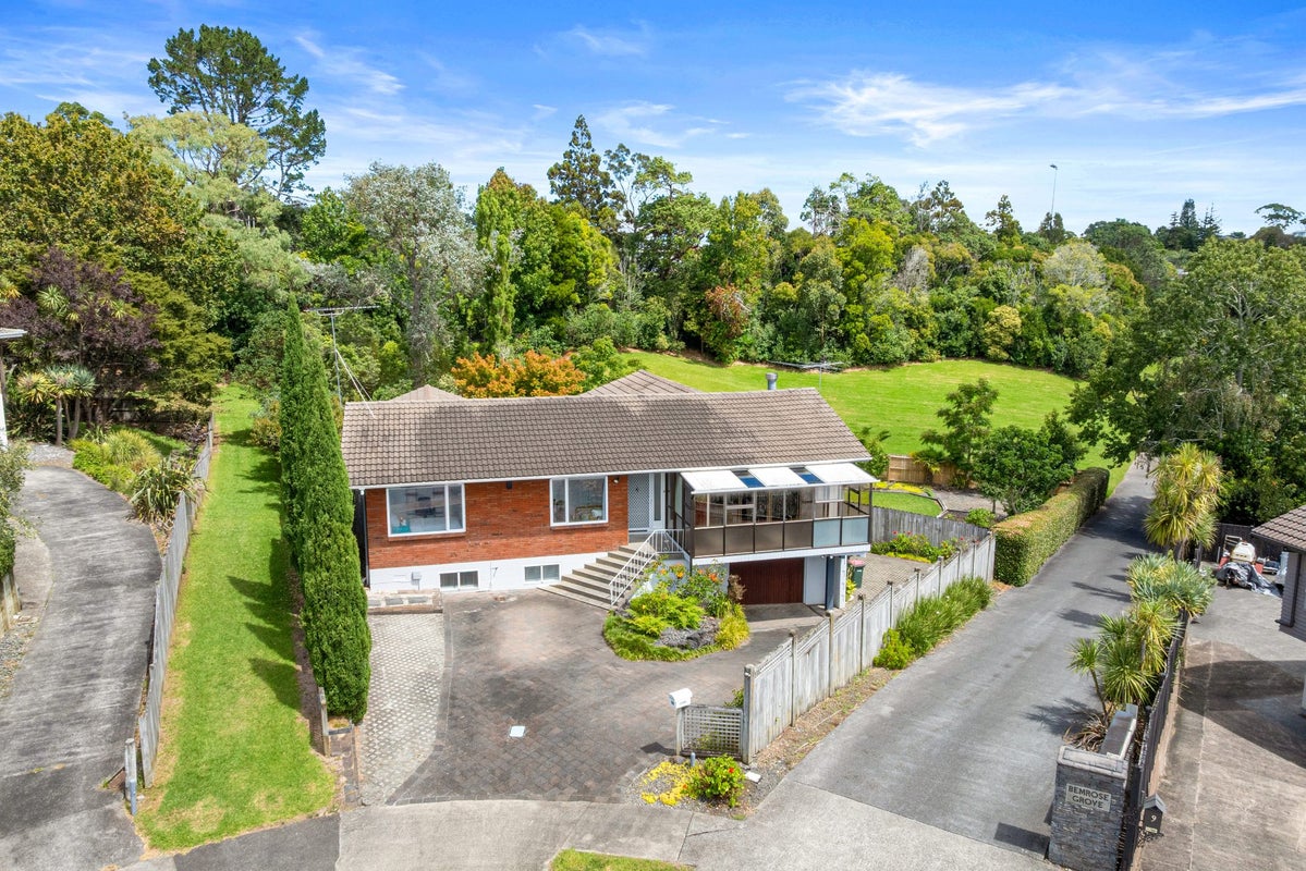14 Bemrose Place, Cockle Bay, Auckland - Carousel 2