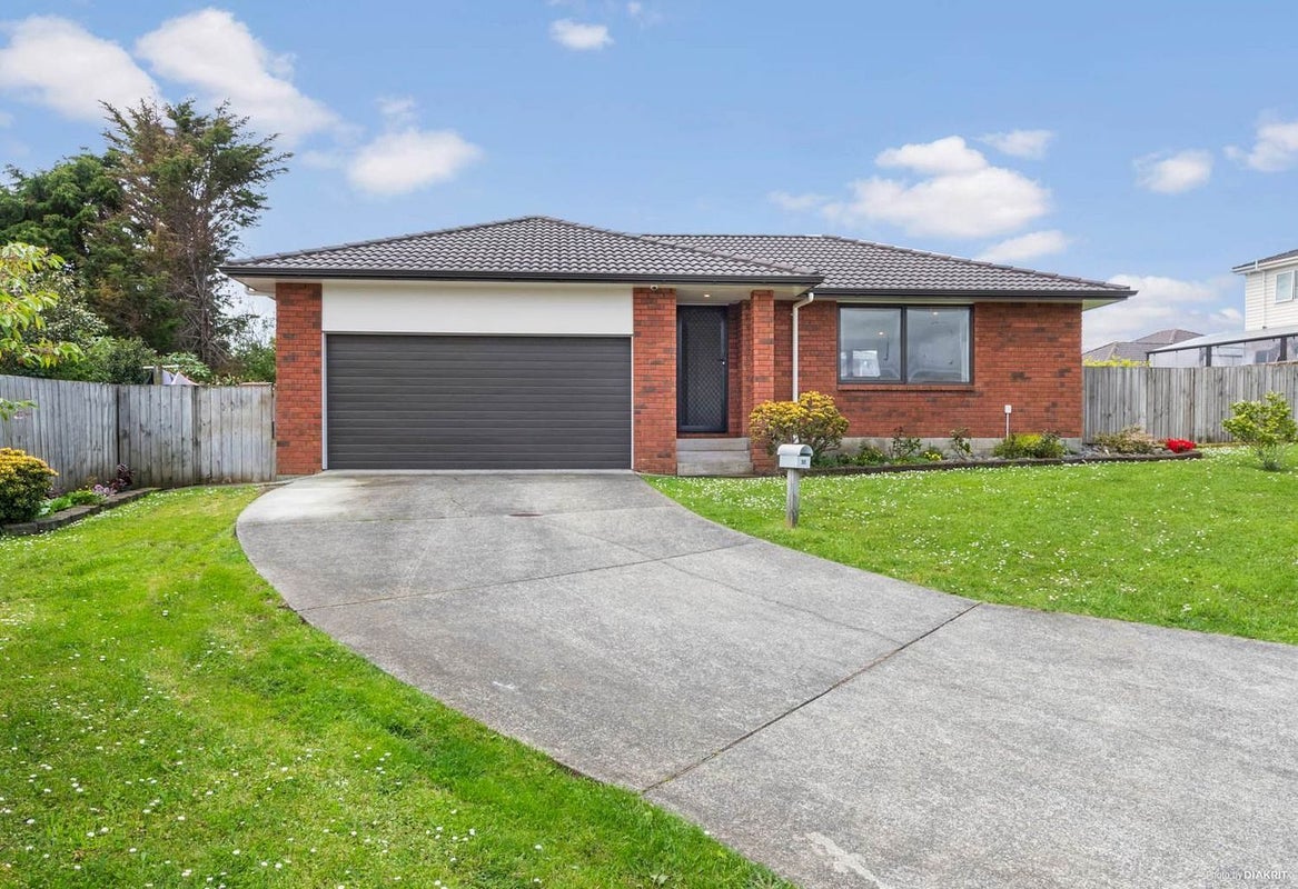 55 Tiriwa Drive, Massey, Auckland - Carousel 1