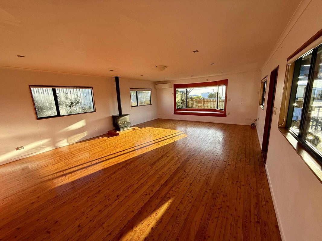 169 Vipond Road, Stanmore Bay, Whangaparaoa - Carousel 2