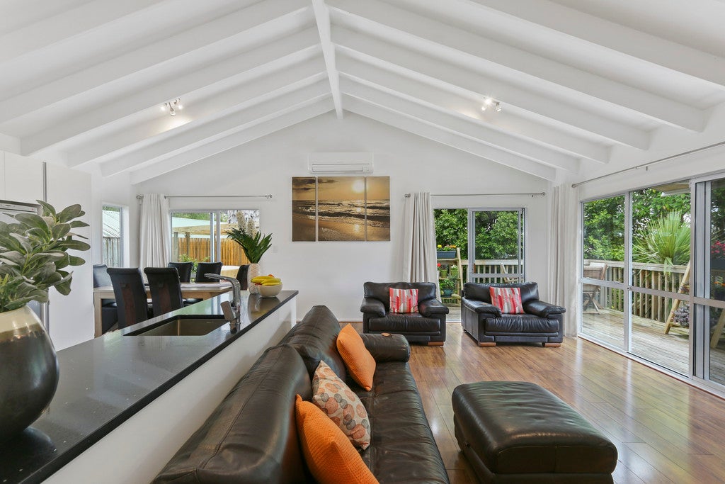 1/57 Woodglen Road, Glen Eden, Auckland - Carousel 1