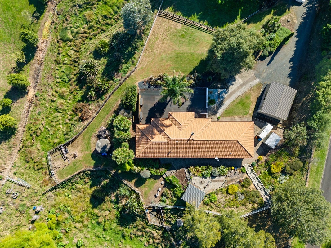 84 Highbrook Way, Whatawhata - Carousel 29