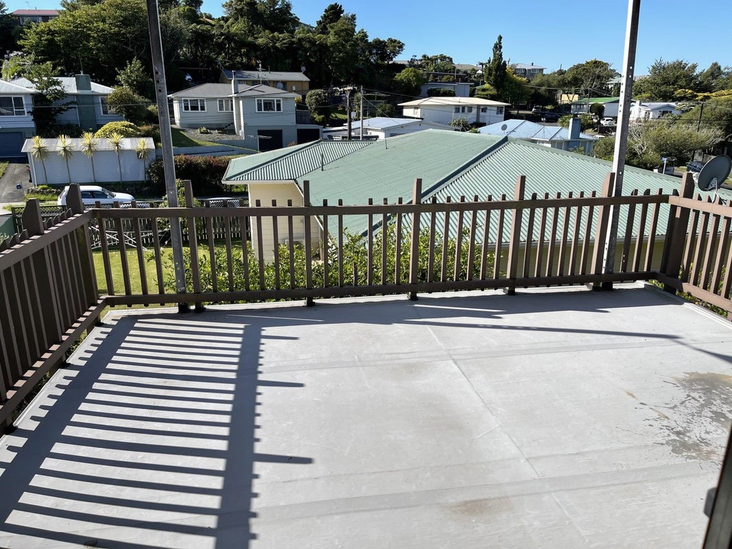 4 Penrith Street, Westown, New Plymouth - Carousel 21