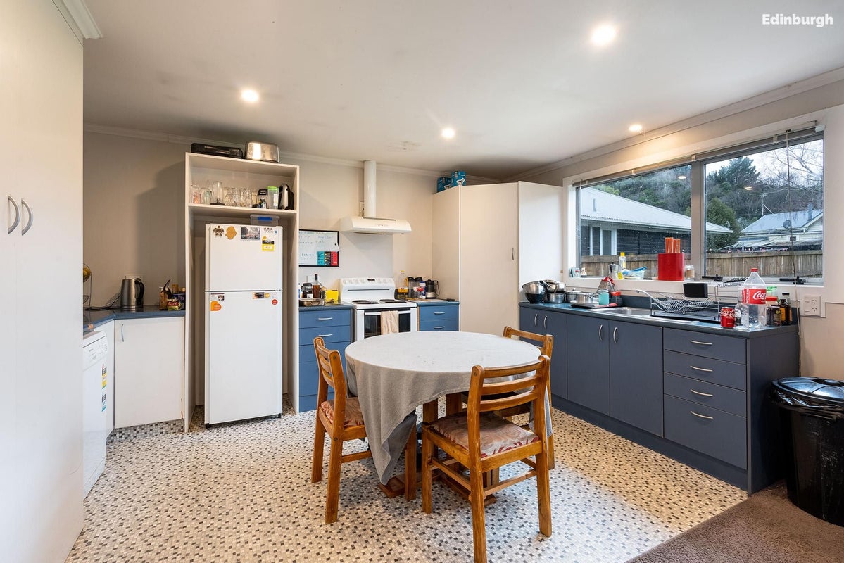 6 Selwyn Street, North East Valley, Dunedin - Carousel 2