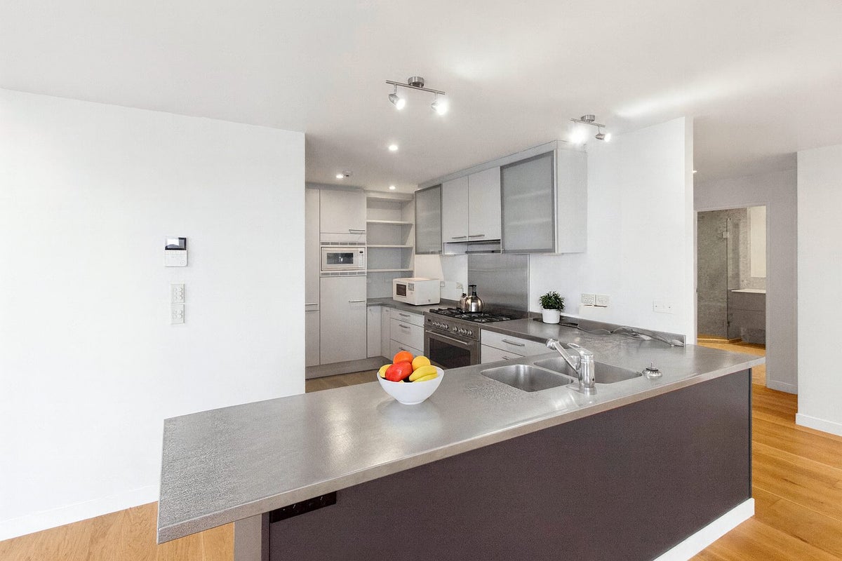 9A/11 Nicholas Street, Auckland Central, Auckland - Carousel 2