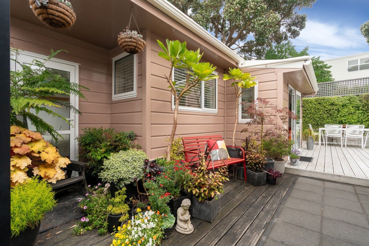 24B Roy Street, Nawton, Hamilton - Carousel 1