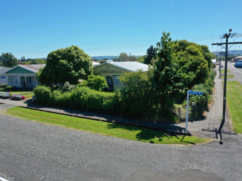 52 Tyndall Street, Pahiatua - Carousel 1