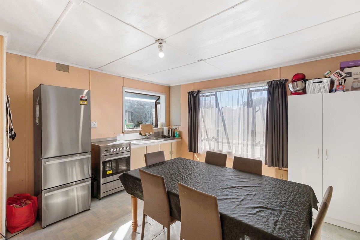 46 Watts Road, Manurewa, Auckland - Carousel 17