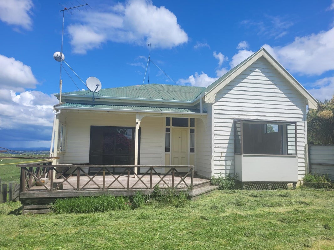 140 Pillans Road, Hillend - Carousel 2