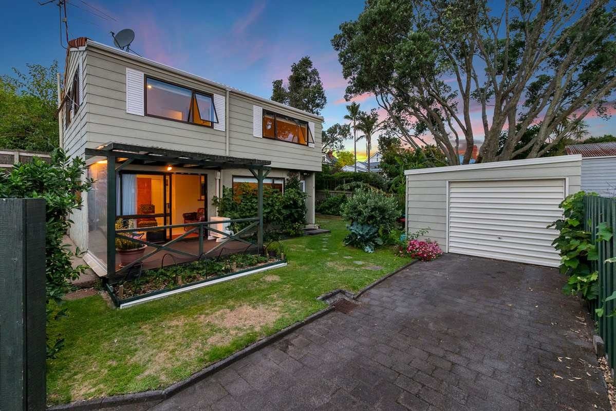 3/80 Prospect Terrace, Mount Eden, Auckland - Carousel 1