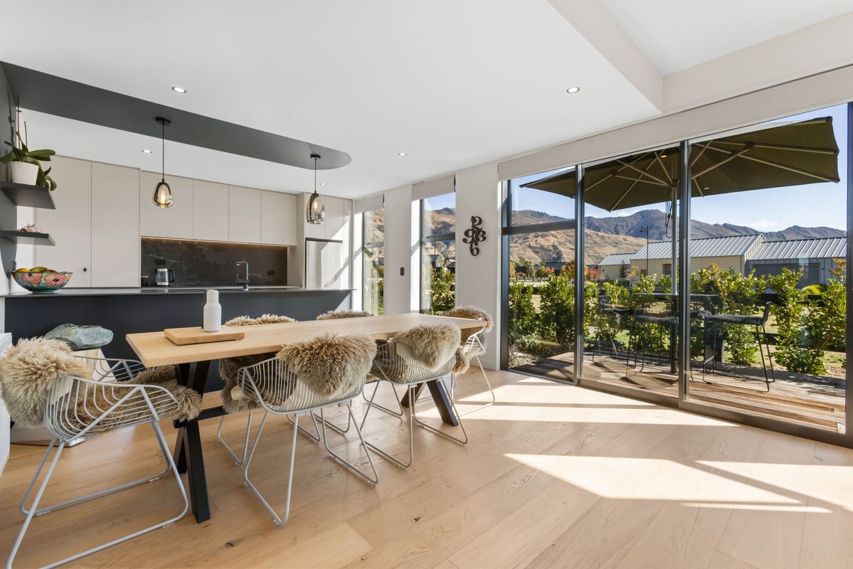 21A Deans Drive, Wanaka - Carousel 1