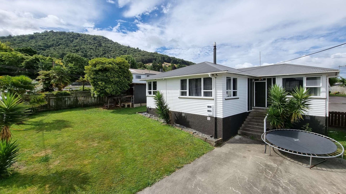 47 Turner Drive, Western Heights, Rotorua - Carousel 1