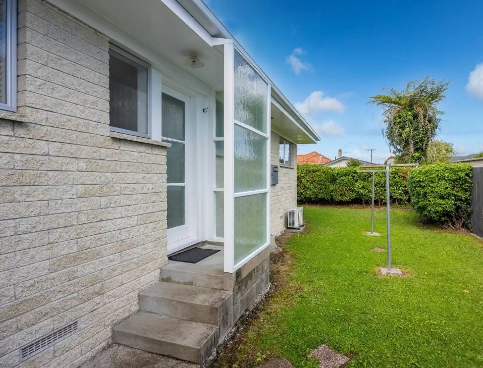 3B Heath Street, St Andrews, Hamilton - Carousel 15