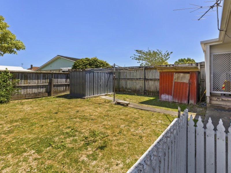 47B Frederick ST, AVALON, LOWER HUTT - Carousel 8