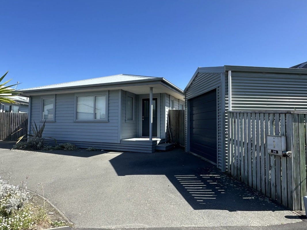 248 Marine Parade, New Brighton, Christchurch - Carousel 1