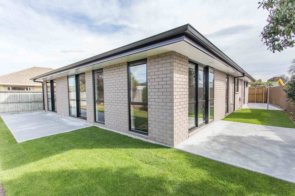 2/10 Noosa Place, North New Brighton, Christchurch - Carousel 2