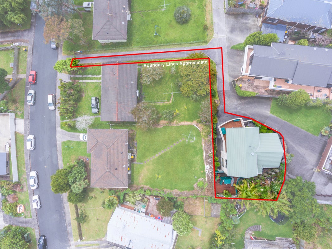 36A NOR EAST DR, Northcross, Auckland - Carousel 1