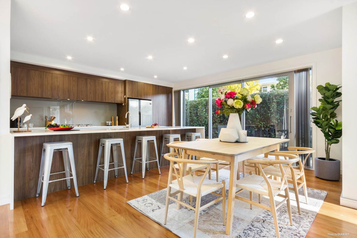 18C Tawera Road, Greenlane, Auckland - Carousel 2