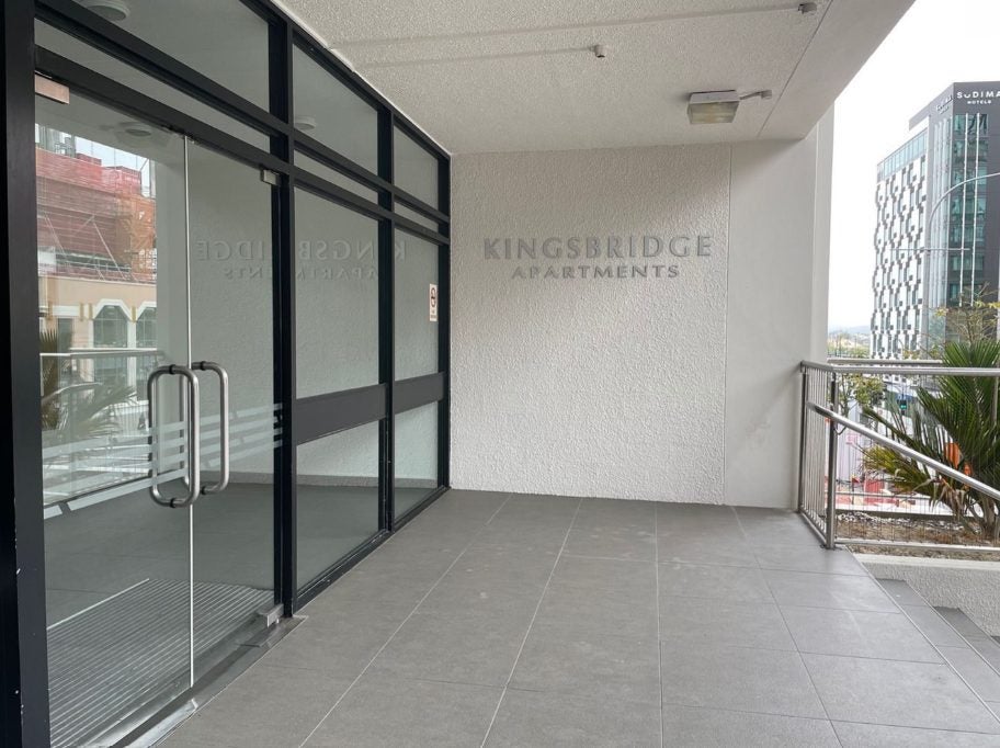 2F/72 Wellesley Street West, Auckland Central, Auckland - Carousel 2