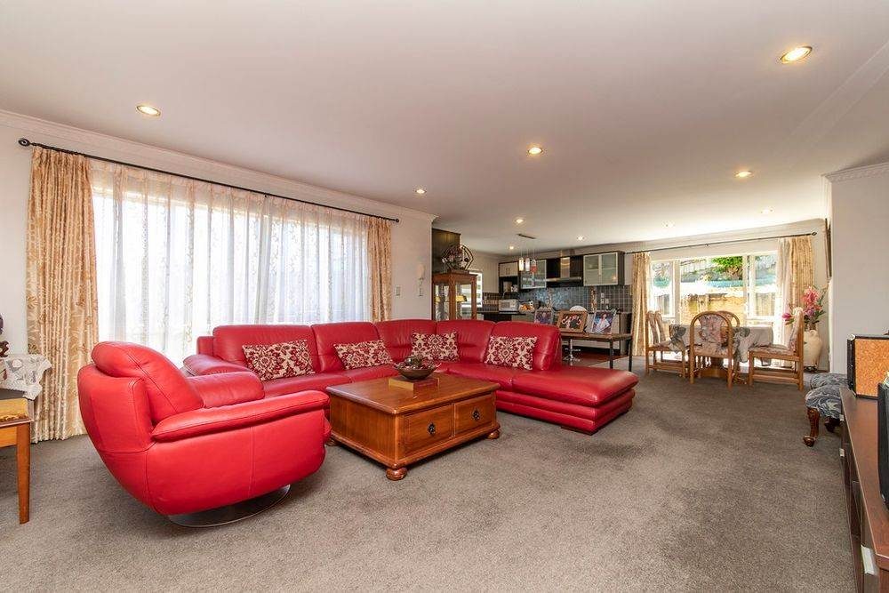 13A Hayr Road, Three Kings, Auckland - Carousel 2