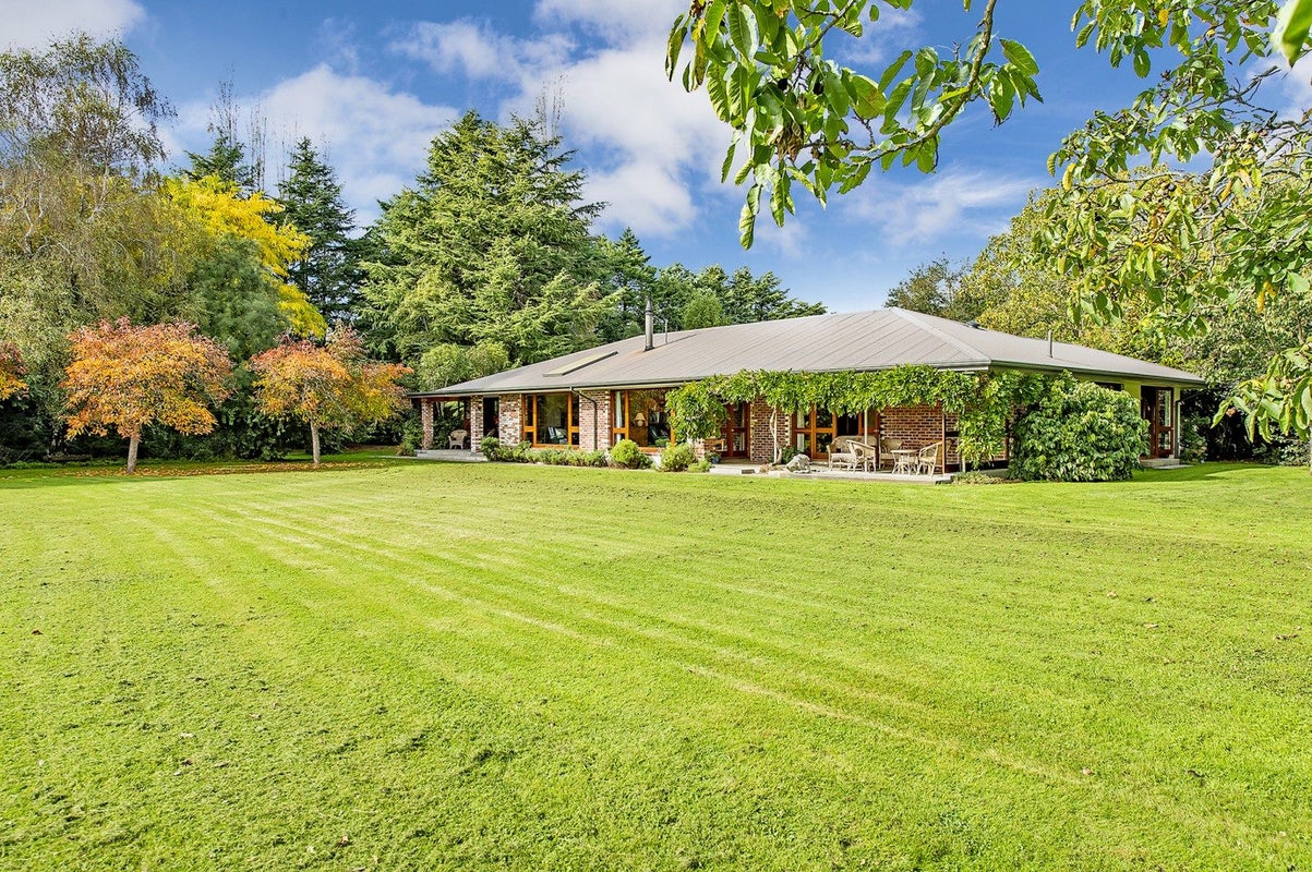 10 Horrells Road, West Eyreton, Rangiora - Carousel 2