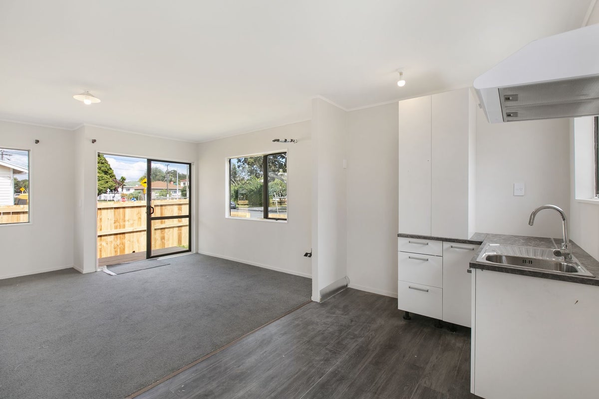 58B Avenue Road, Otahuhu, Auckland - Carousel 2