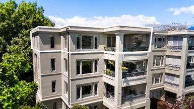 4B/24 Domain Drive, Parnell, Auckland - Carousel 1