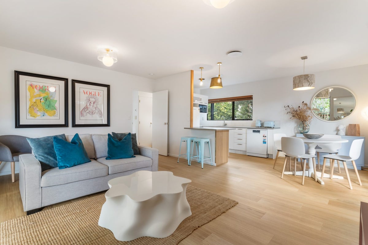 57B Herdman Street, Waterview, Auckland - Carousel 1