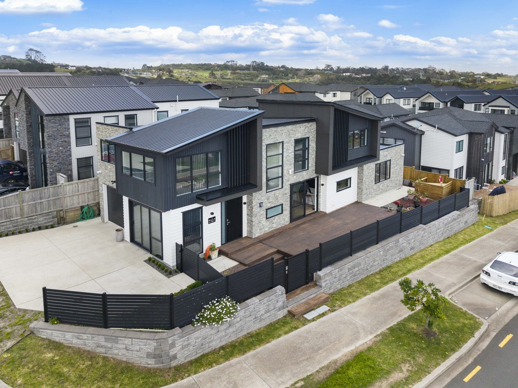 74 Michael Bosher Way, Flat Bush, Auckland - Carousel 2